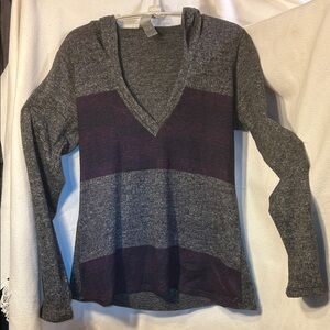 GO COUTORE Charcoal Heather and Purple Hooded Sweater